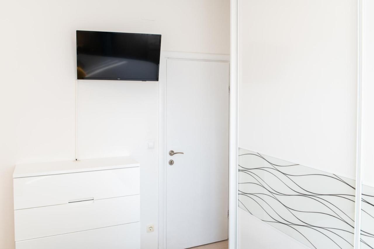 Salvia Apartment With Private Jacuzzi Split Exterior photo